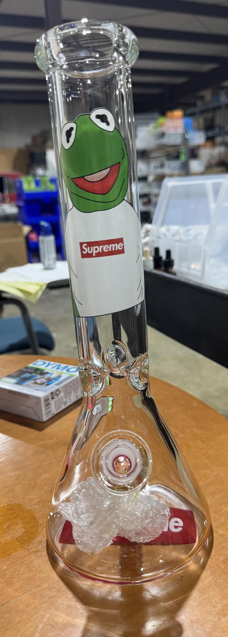 WP - Supreme Kermit Beaker