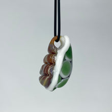 Load image into Gallery viewer, malachite turtle pendant green
