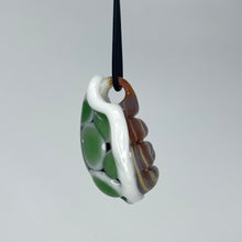 Load image into Gallery viewer, Malachite Glass // Turtle Shell Pendant - Green
