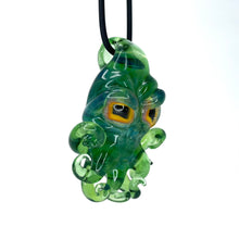 Load image into Gallery viewer, senoih old ones pendant green

